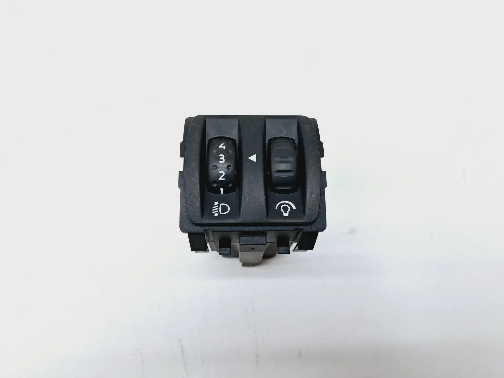 Кнопка корректора фар Renault Megane II 2002-2009