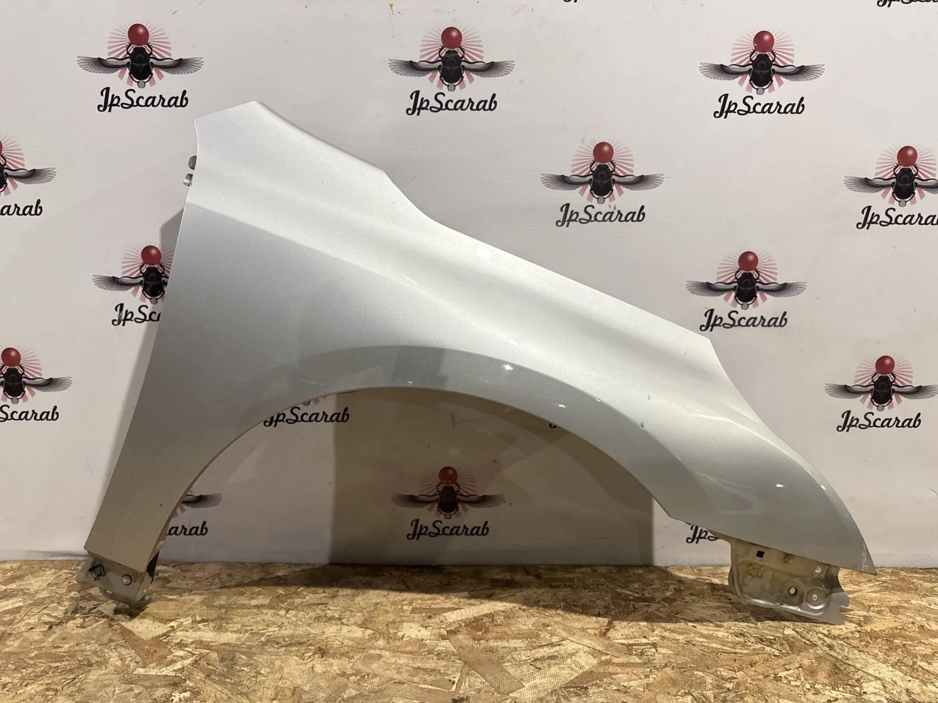 Крыло переднее правое Nissan Teana J32