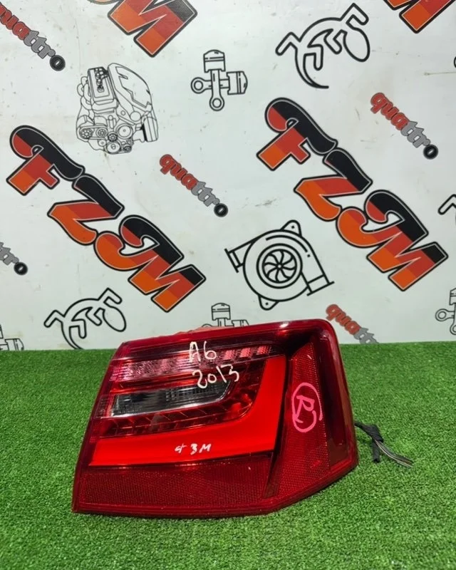 Фонарь Audi A6 4G5945096A C7, задний правый