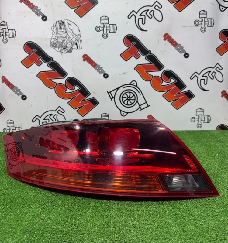 Фонарь Audi Tt 8J0945095C 8J, задний левый