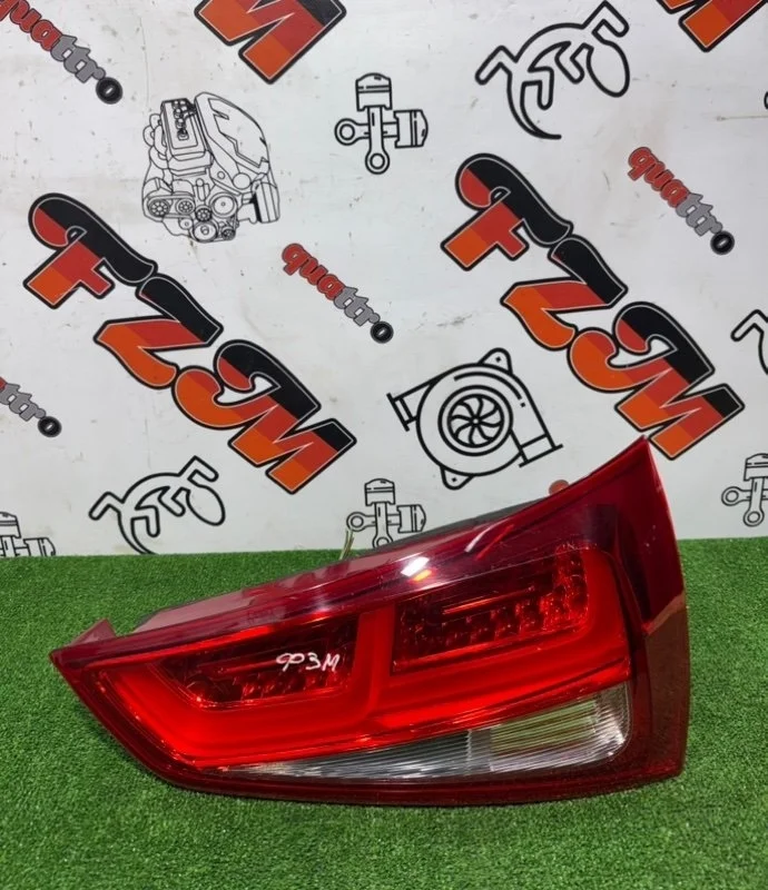 Фонарь Audi A1 8X0945094B 8X, задний правый