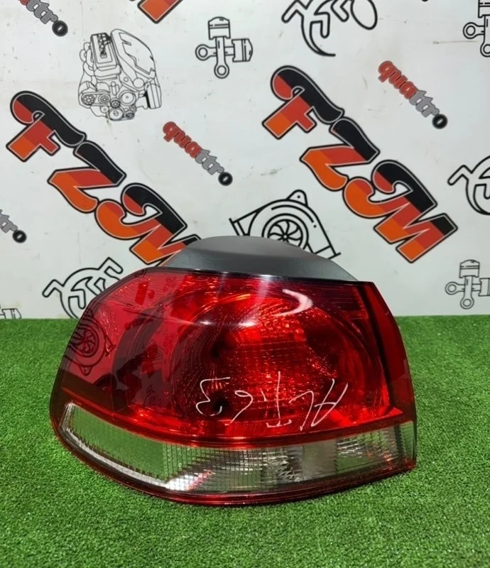 Фонарь Volkswagen Golf 5K0945095N 5K, задний левый