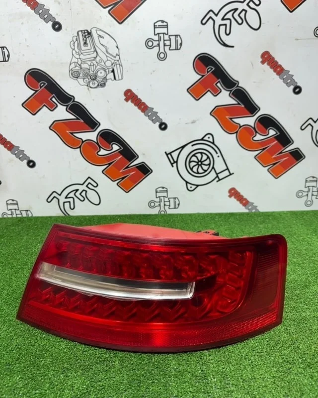 Фонарь Audi A6 4F5945096J C6, задний правый