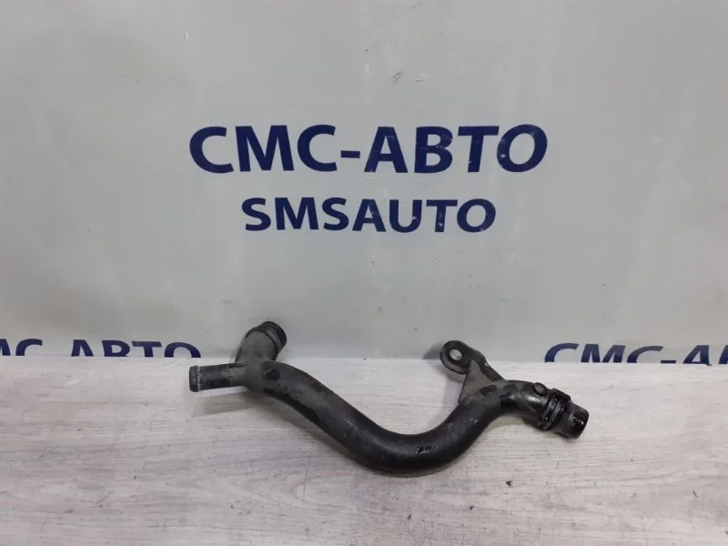 Патрубок охлаждения Audi A5 06H121065D 8T/ КУПЕ 2.0T CDN