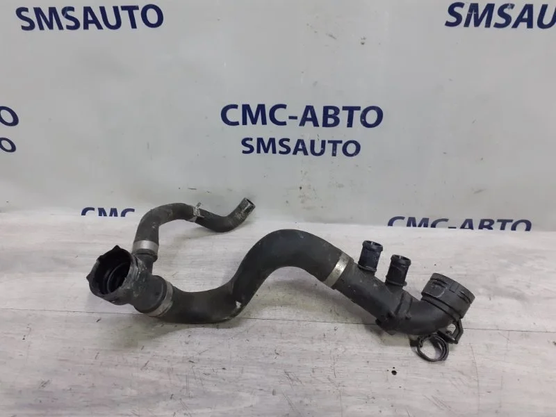 Патрубок радиатора нижний Volvo V90 32224779 V90 2.0 B4204T23