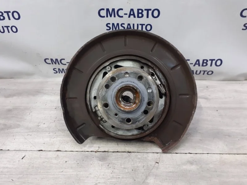 Кулак поворотный Mercedes-Benz R-Class A1643500708 W251 272.967, задний левый