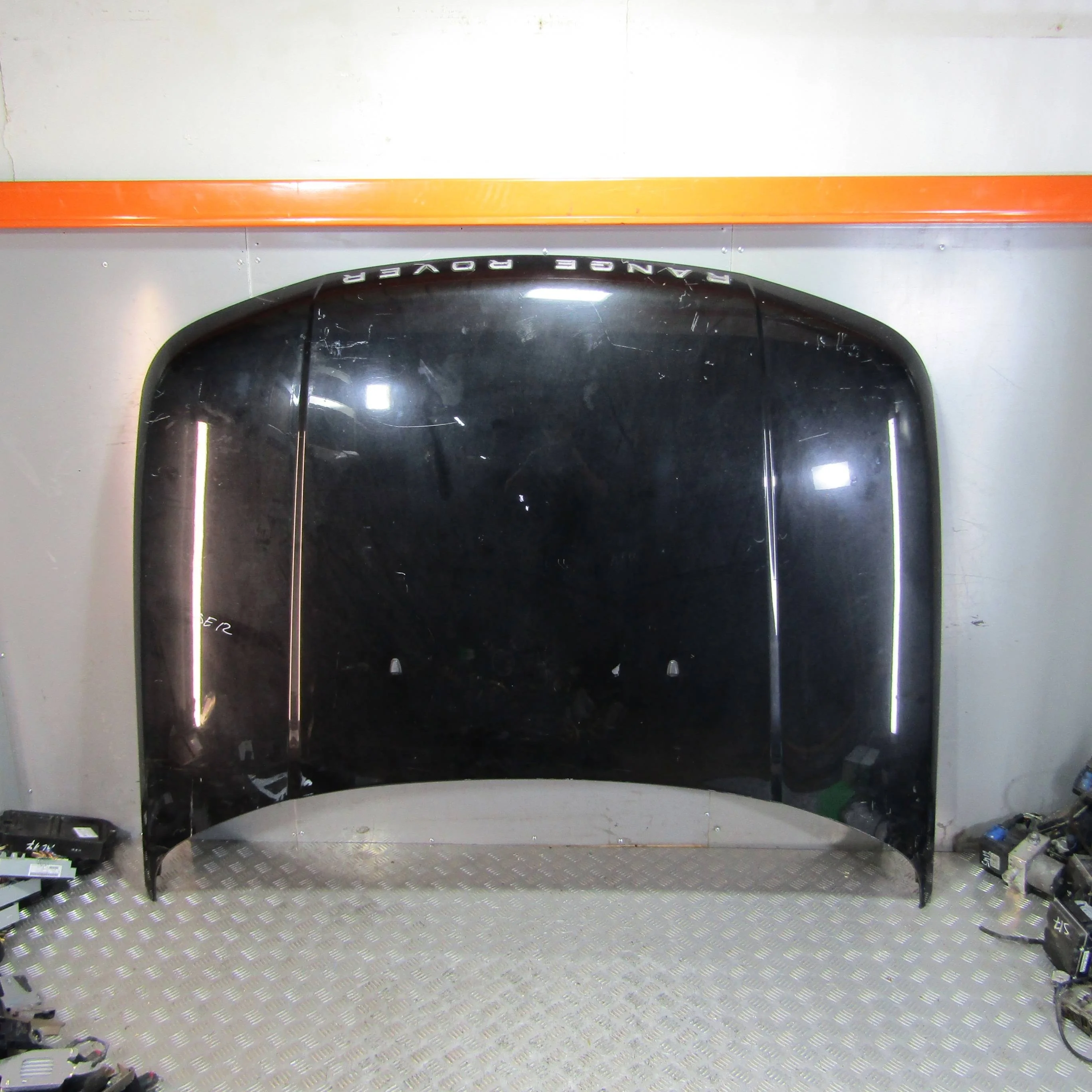 Капот LAND ROVER Range Rover Sport 2005-2013