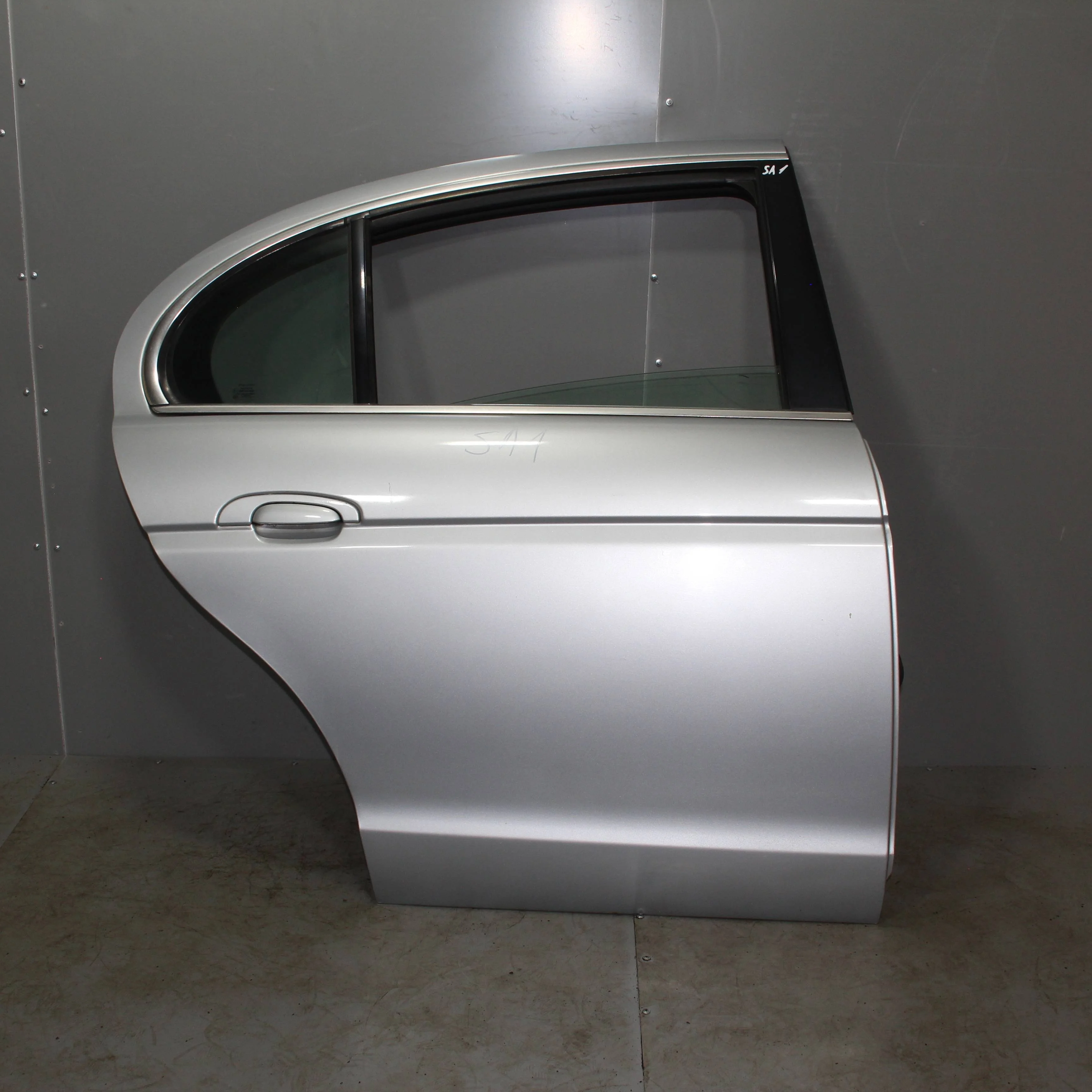 Дверь задняя правая JAGUAR S-type 2004-2008