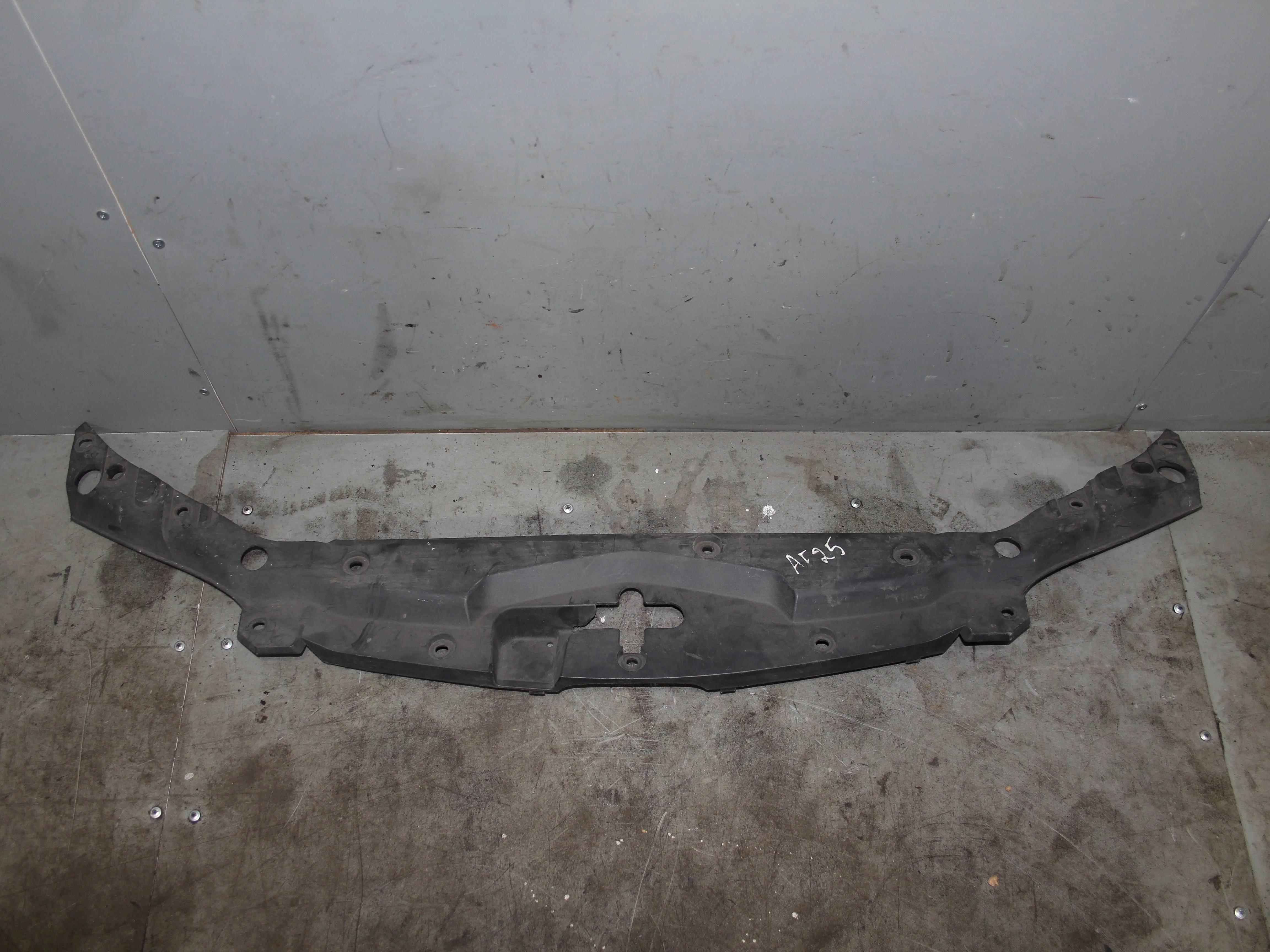 Кожух замка капота HONDA Accord VII 2003-2007