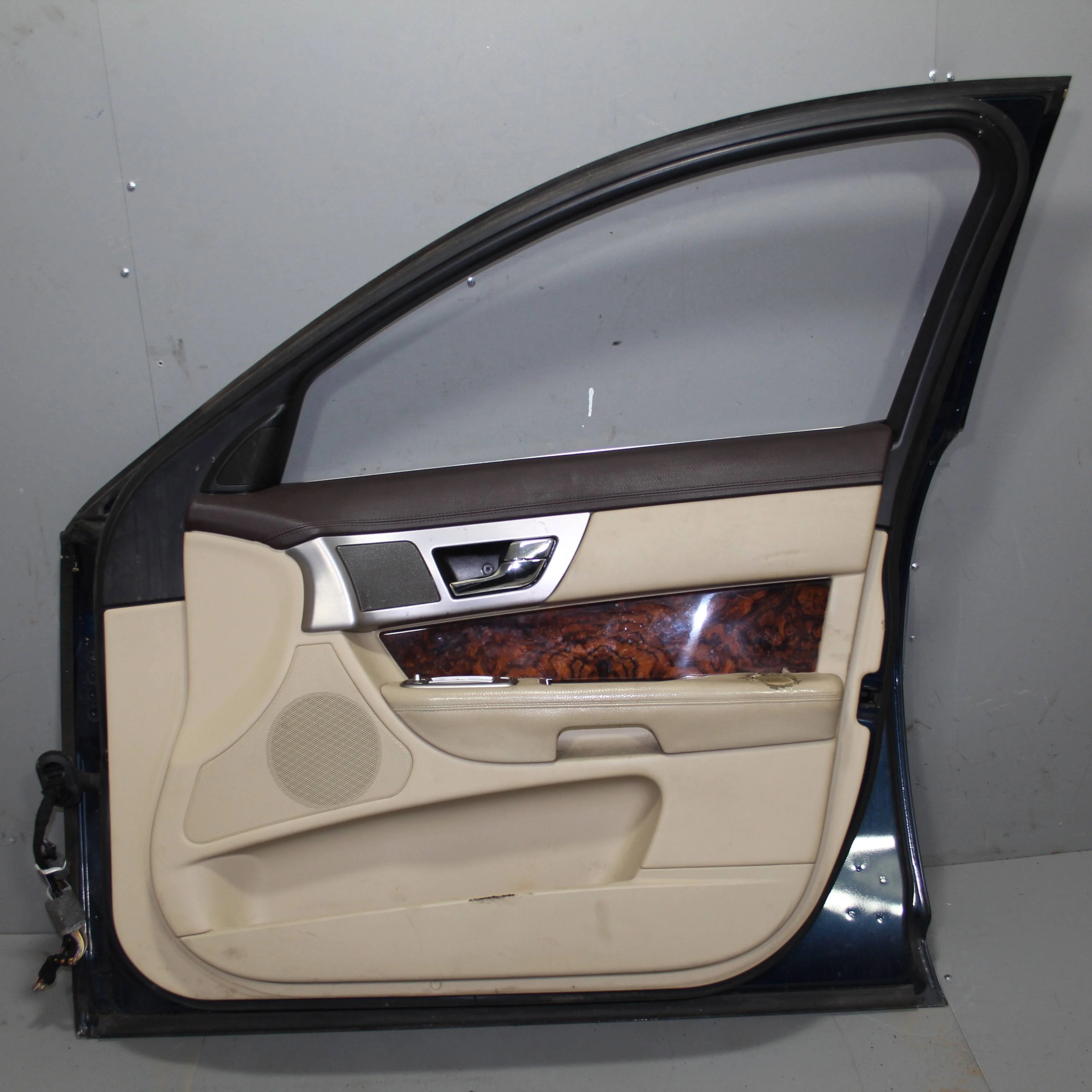 Стеклоподъемник передний правый JAGUAR XF 2007-20