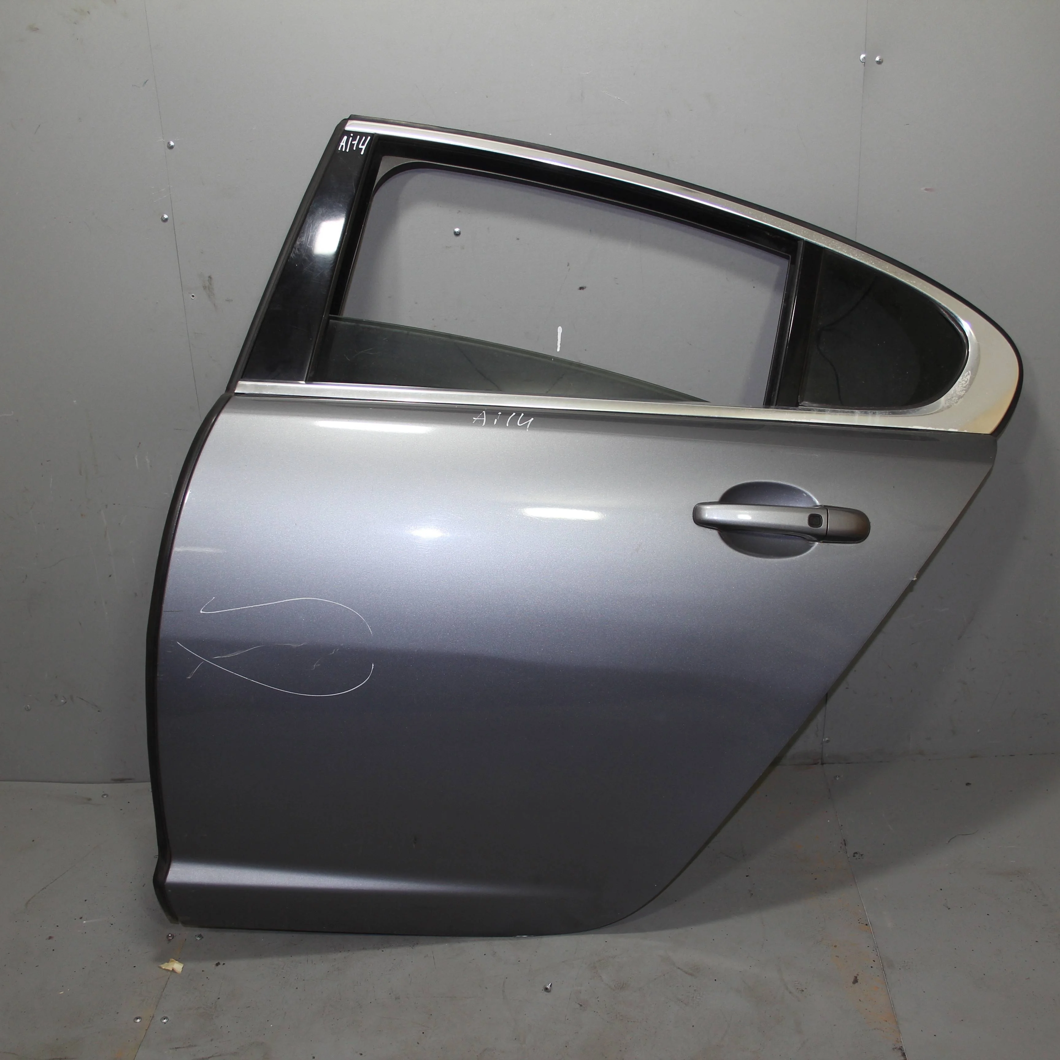 Дверь задняя левая JAGUAR XF 2007-2010