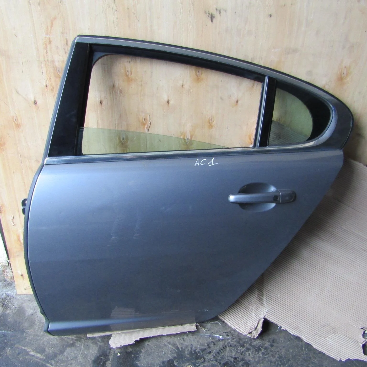 Дверь задняя левая JAGUAR XF 2007-2010