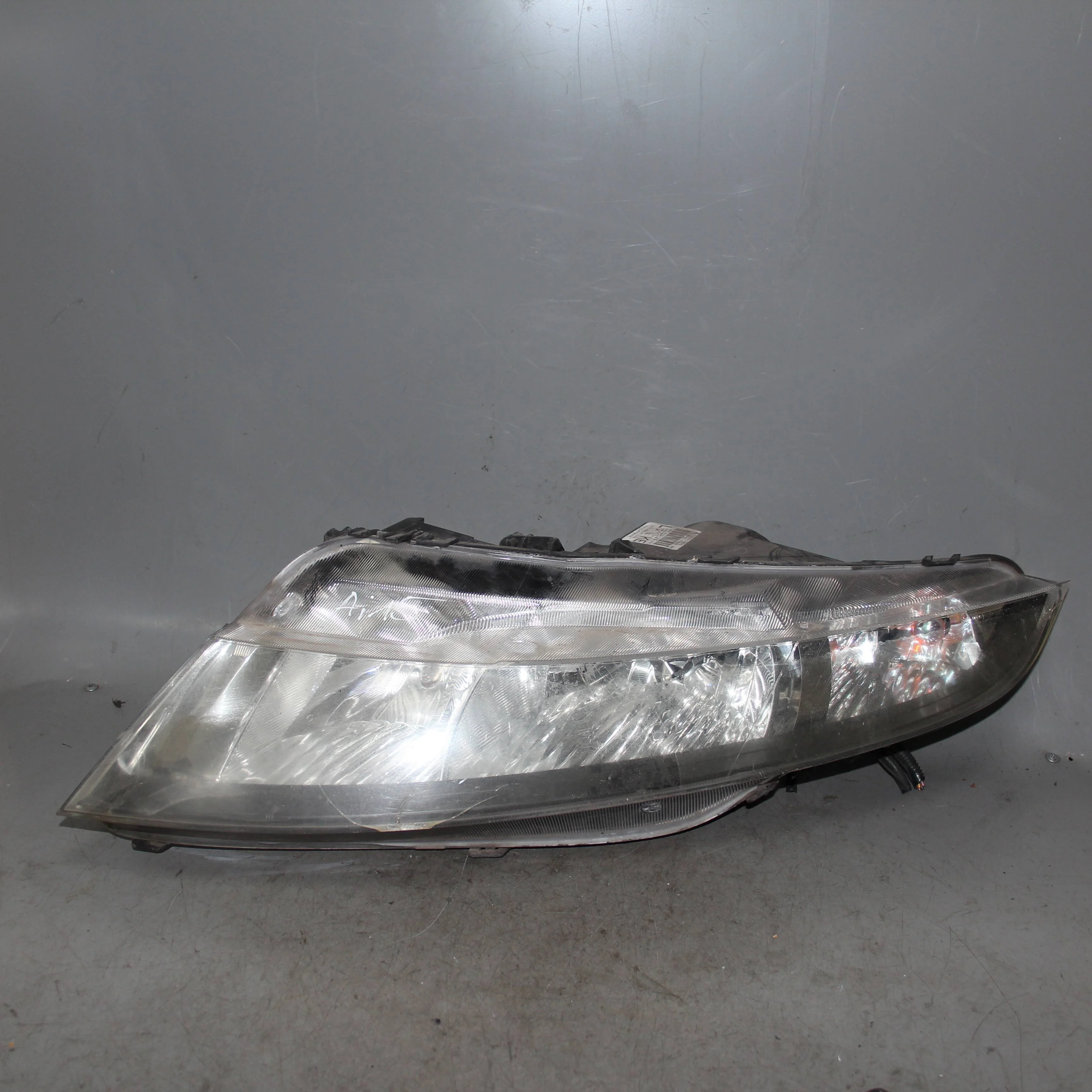 Фара левая ксенон HONDA Civic 5D 2006-2011