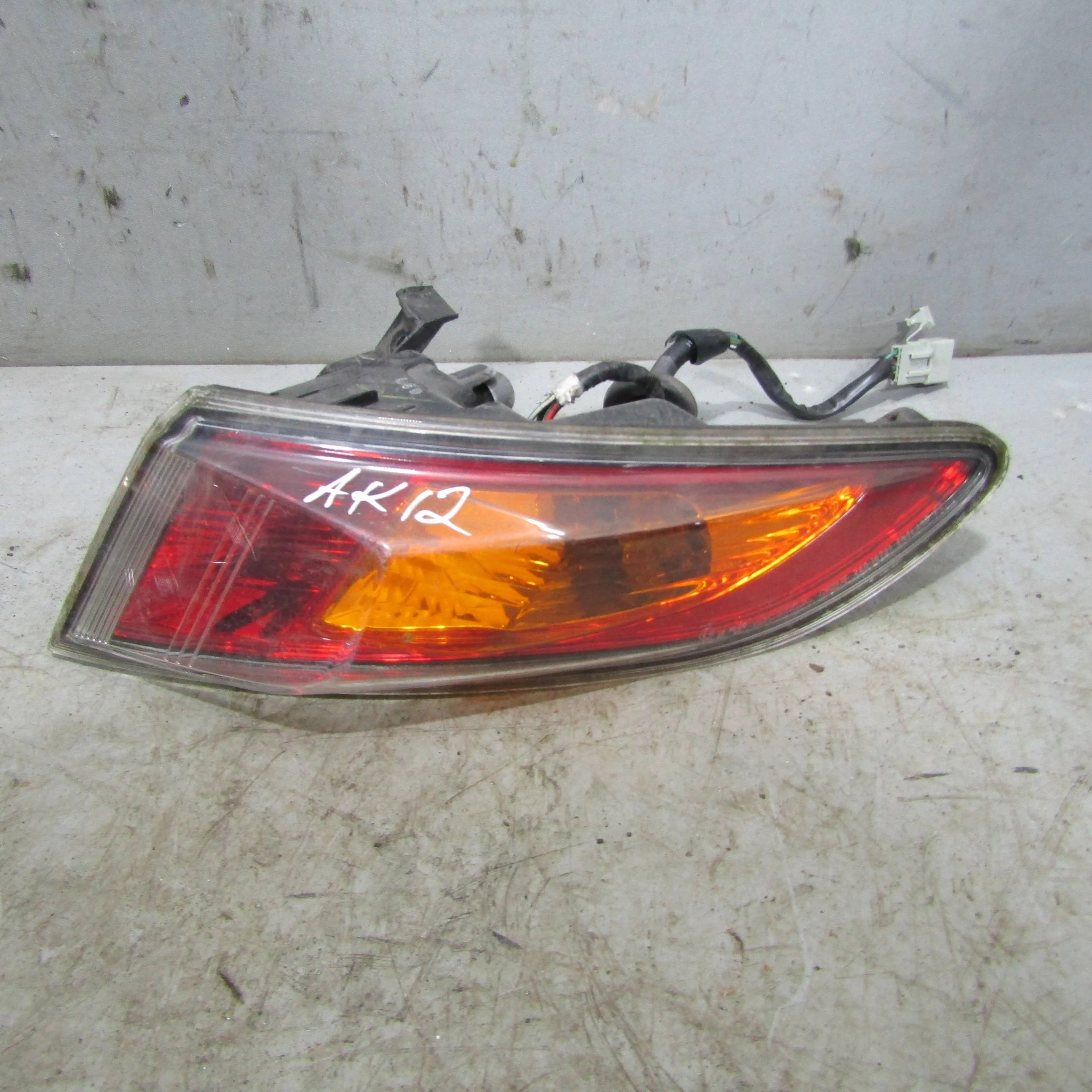 Фонарь внешний правый HONDA Civic 5D 2006-2011