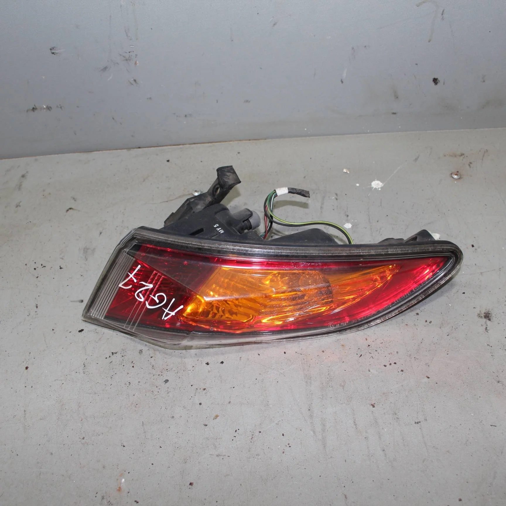 Фонарь внешний правый HONDA Civic 5D 2006-2011