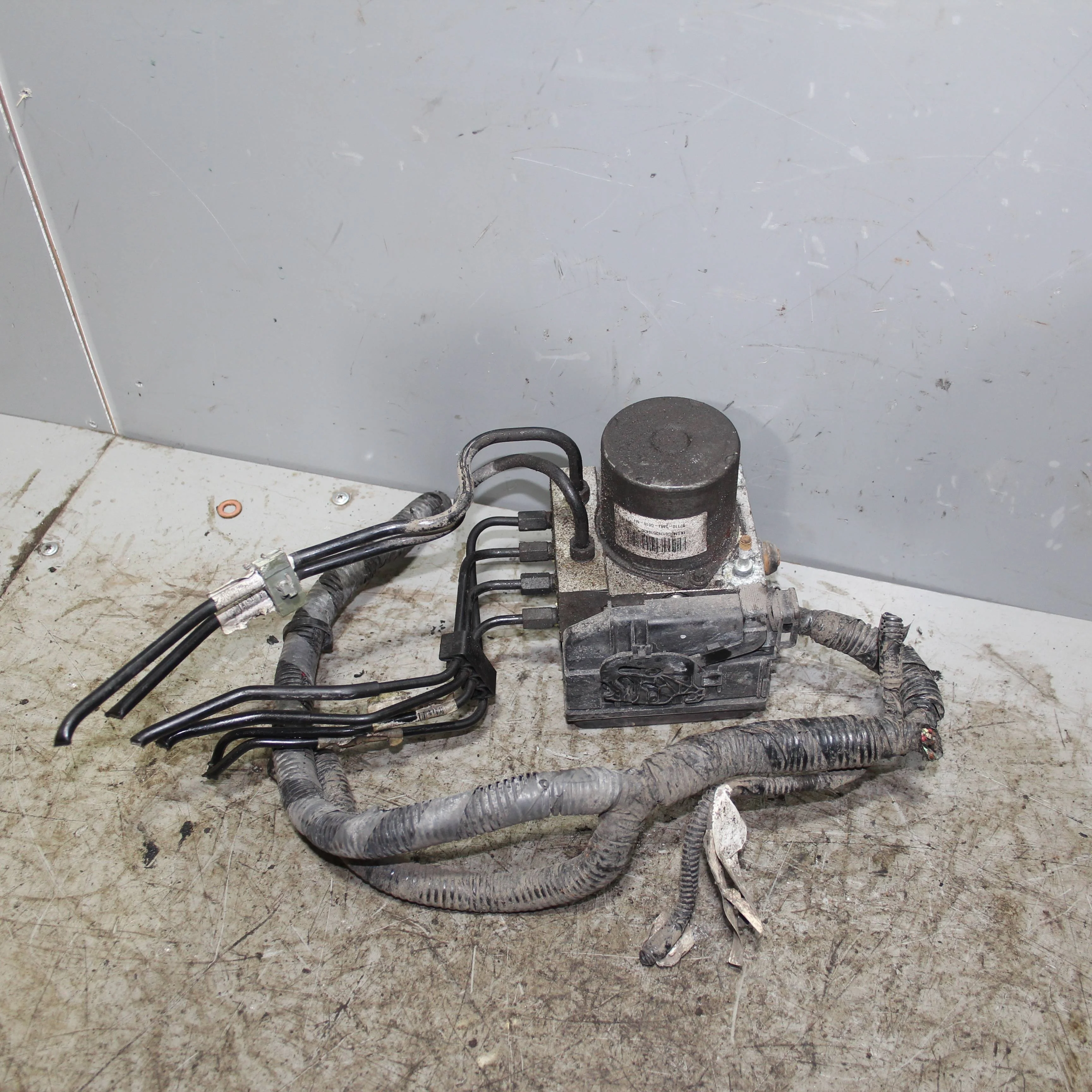 Блок ABS (насос) HONDA Civic 5D 2006-2011