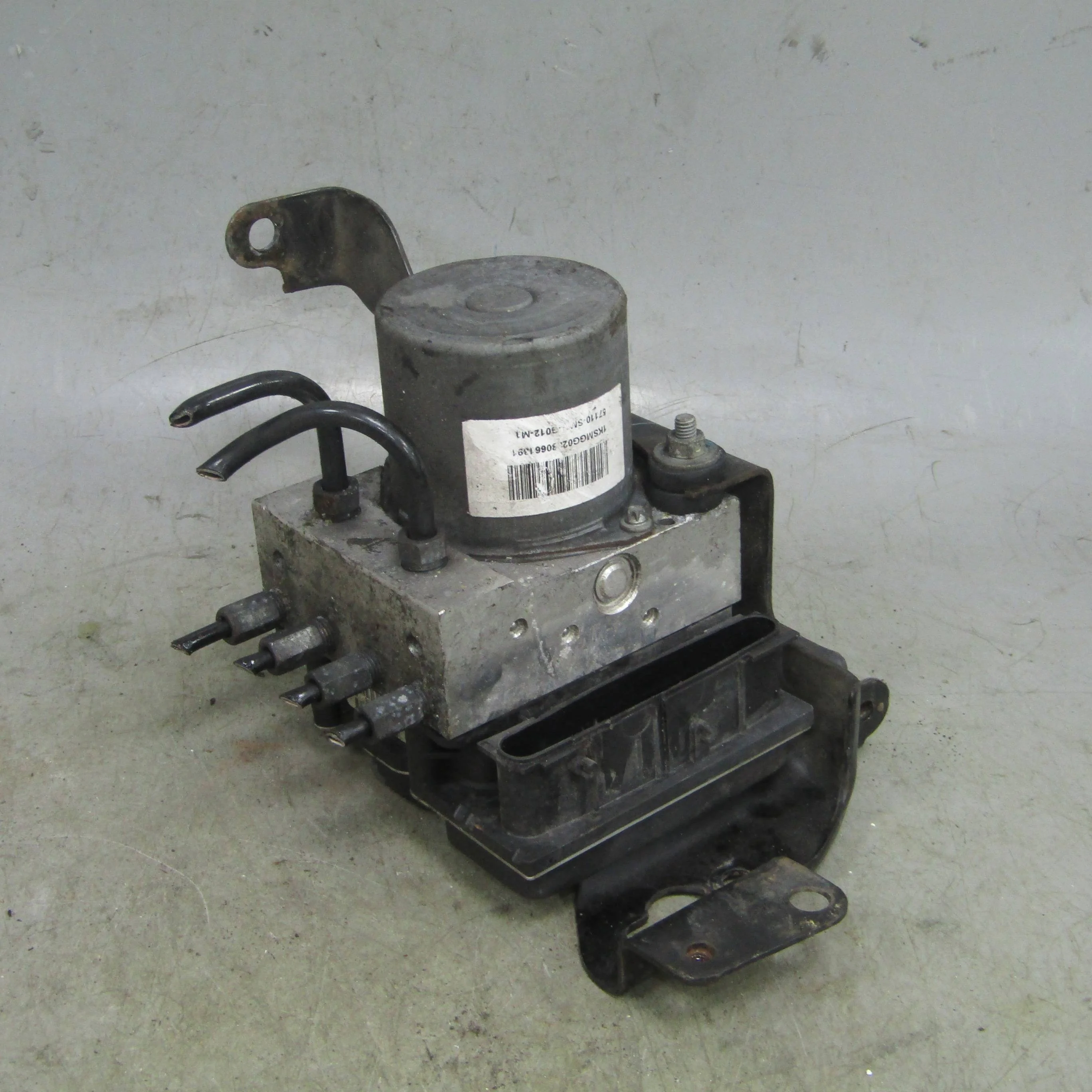 Блок ABS (насос) HONDA Civic 5D 2006-2011