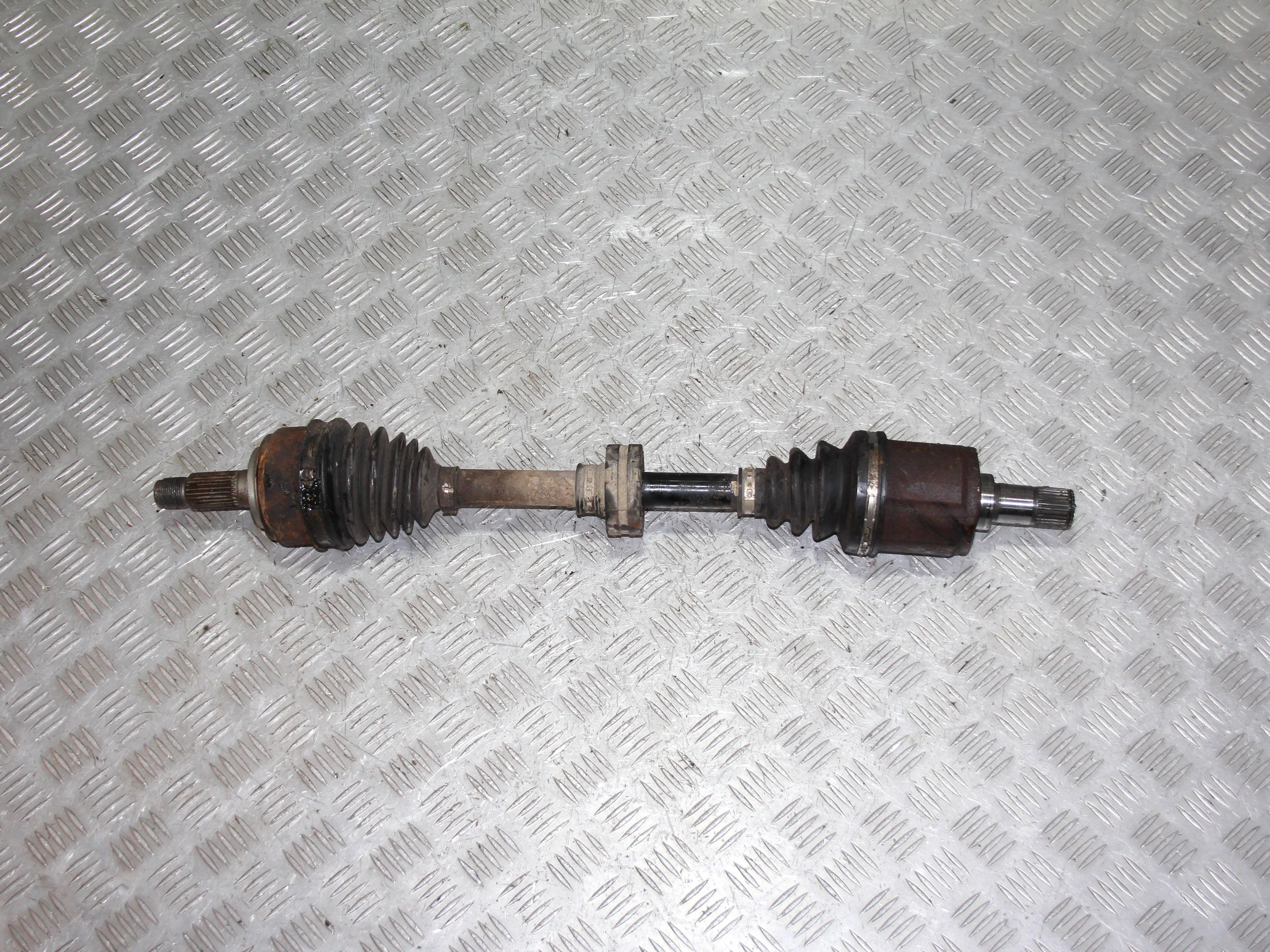 Полуось передняя левая (Привод) HONDA Civic 5D 20