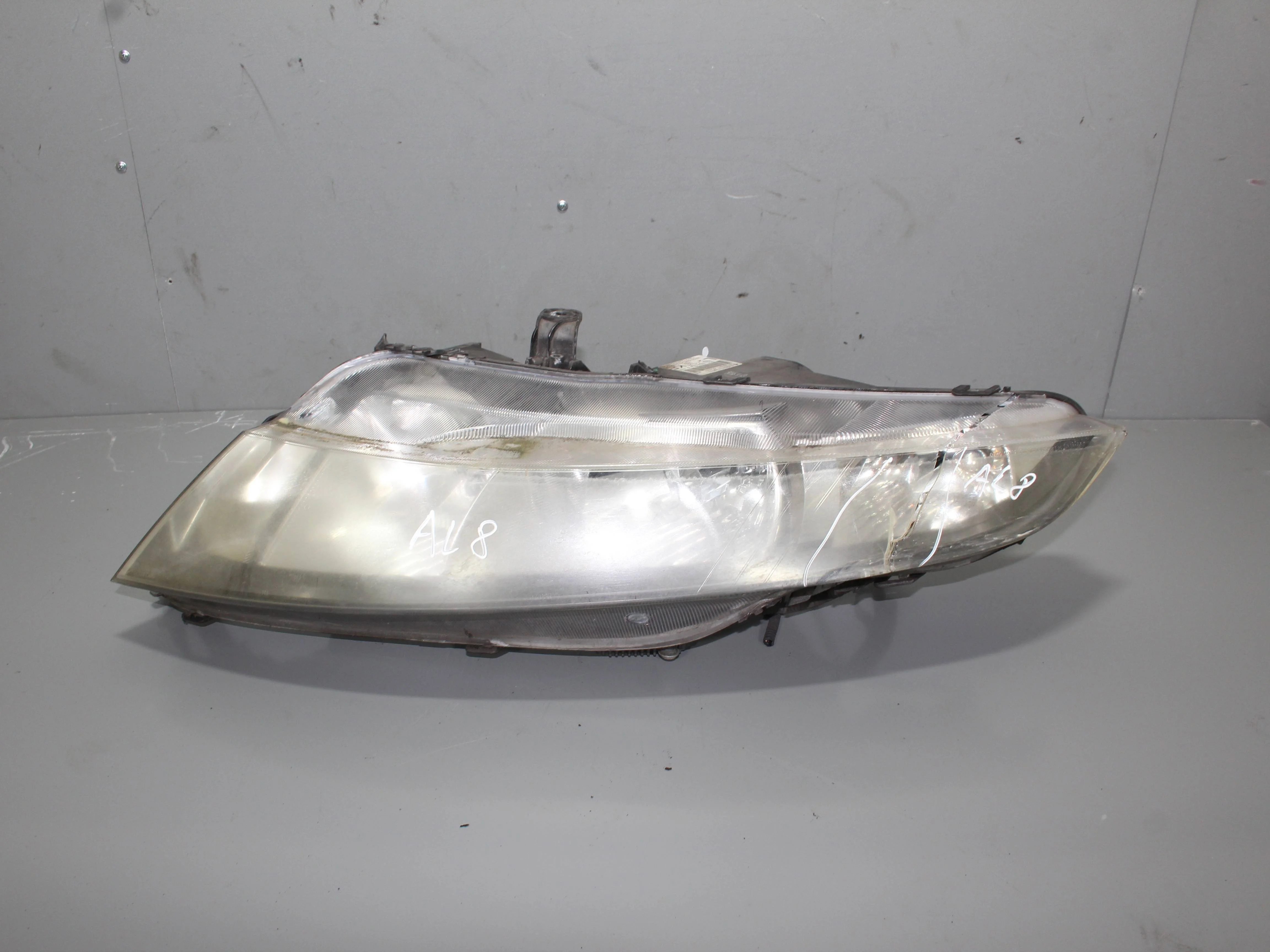 Фара левая HONDA Civic 5D 2006-2011
