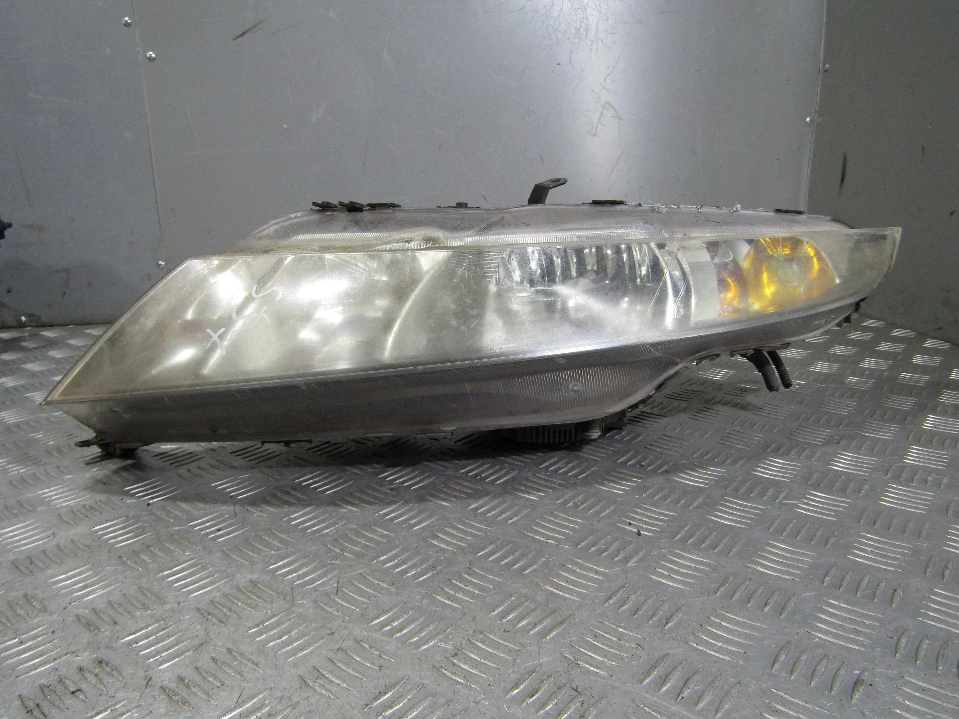 Фара левая HONDA Civic 5D 2006-2011