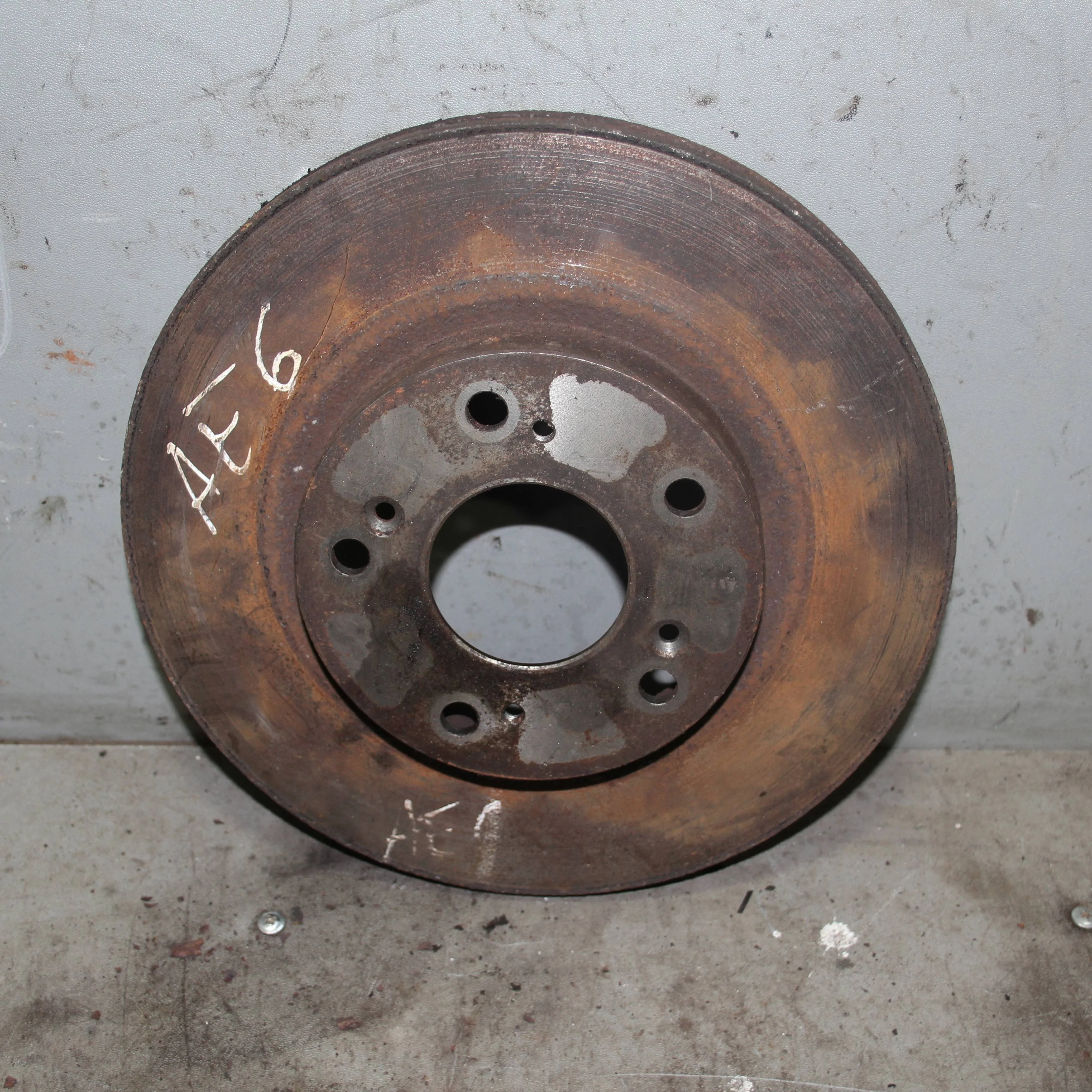 Диск тормозной передний HONDA Civic 5D 2006-2011