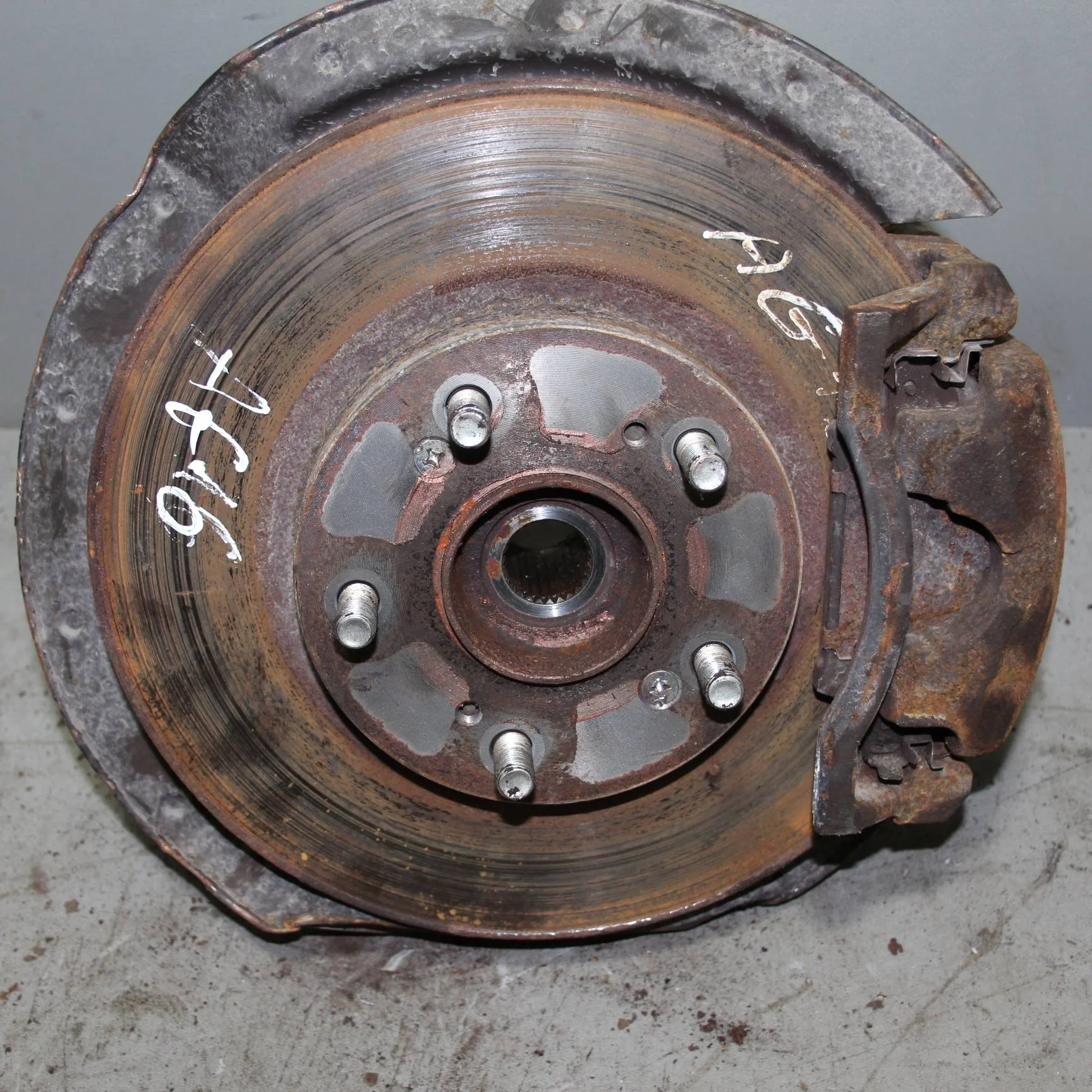 Диск тормозной передний HONDA Civic 5D 2006-2011