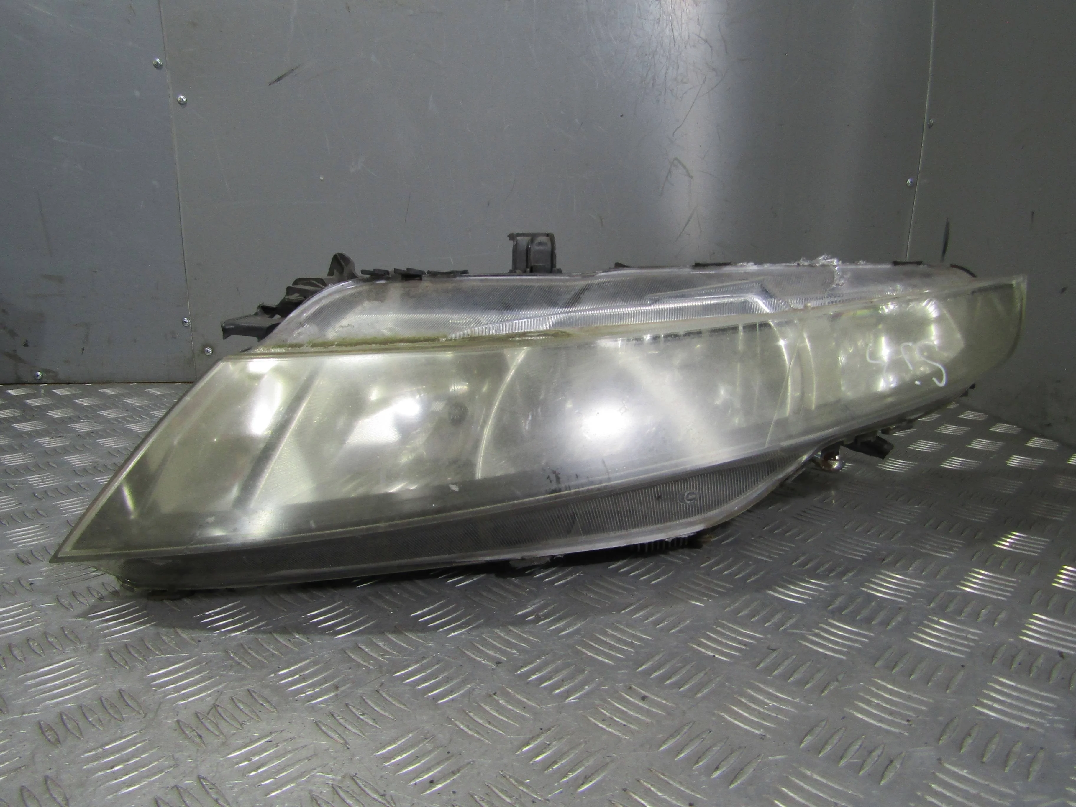 Фара левая HONDA Civic 5D 2006-2011