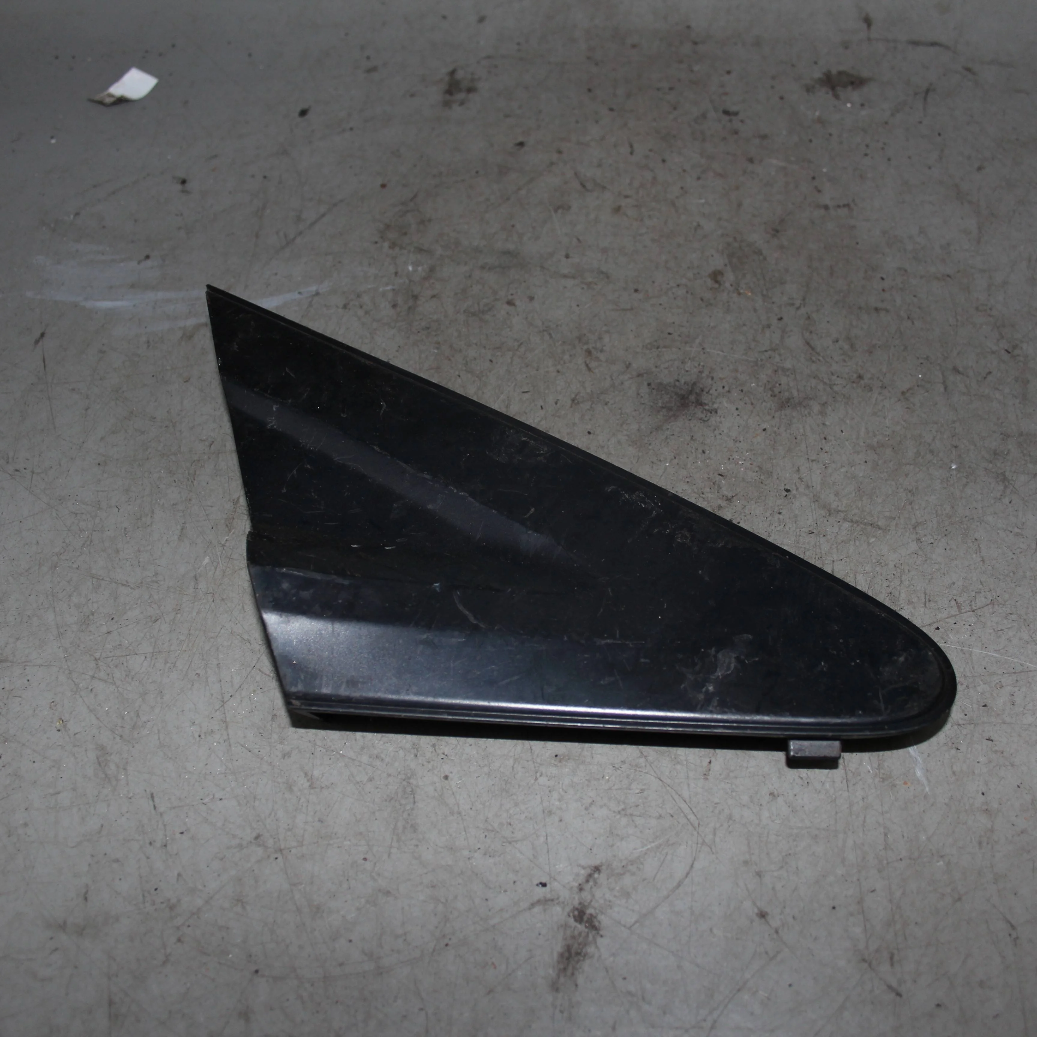 Накладка зеркала правая HONDA Civic 5D 2006-2011
