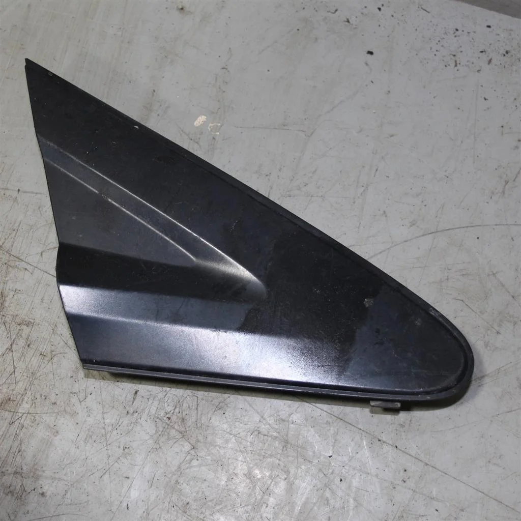 Накладка зеркала правая HONDA Civic 5D 2006-2011