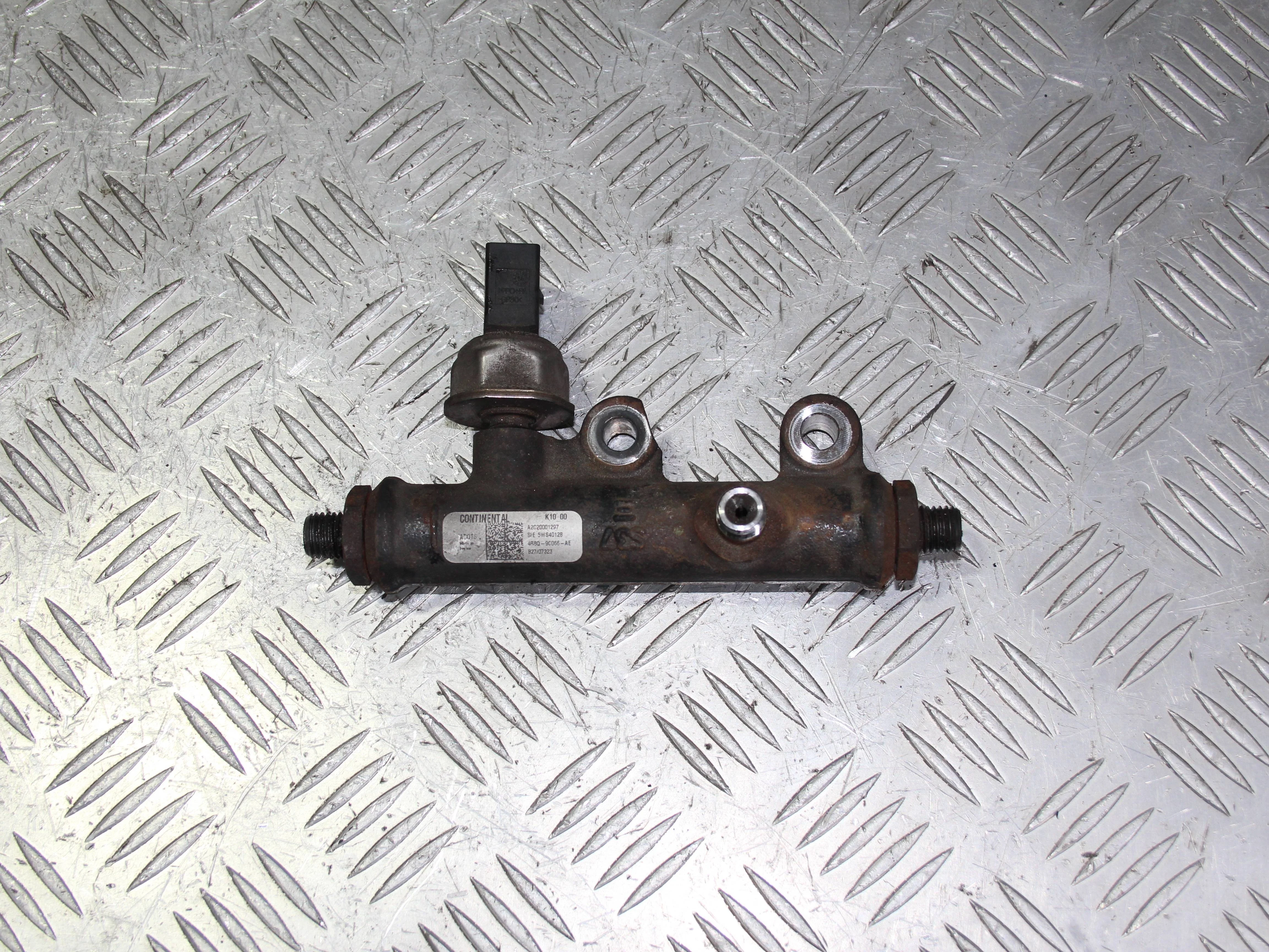 Рампа топливная LAND ROVER Discovery 3 2004-2009