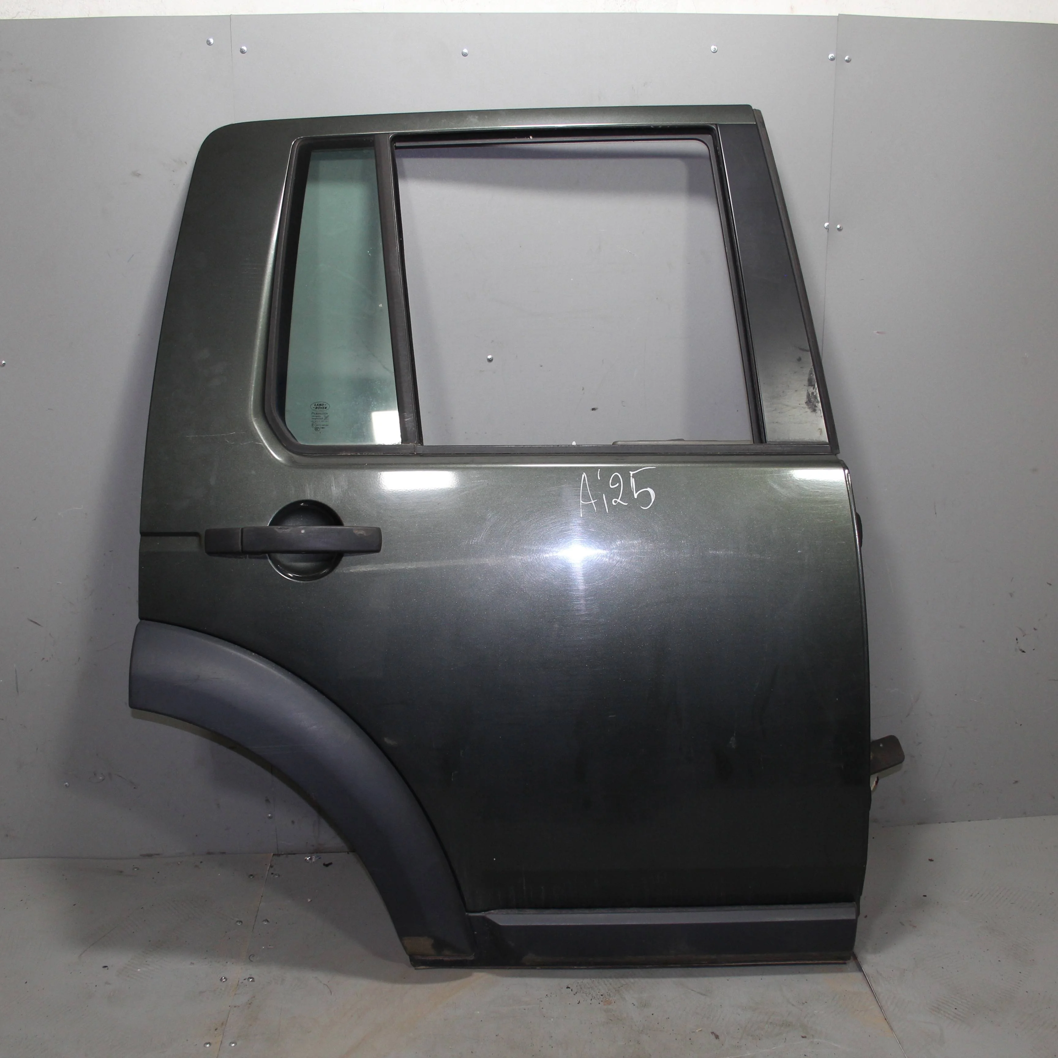 Дверь задняя правая LAND ROVER Discovery 3 2004-2