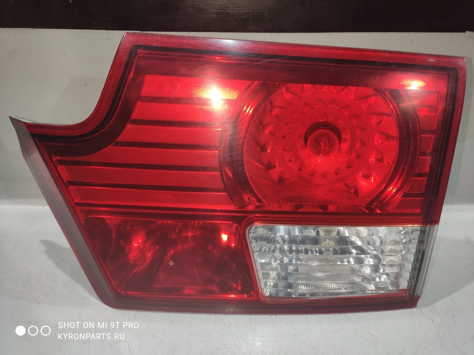 Фонарь внутренний SsangYong Kyron 2012 D130