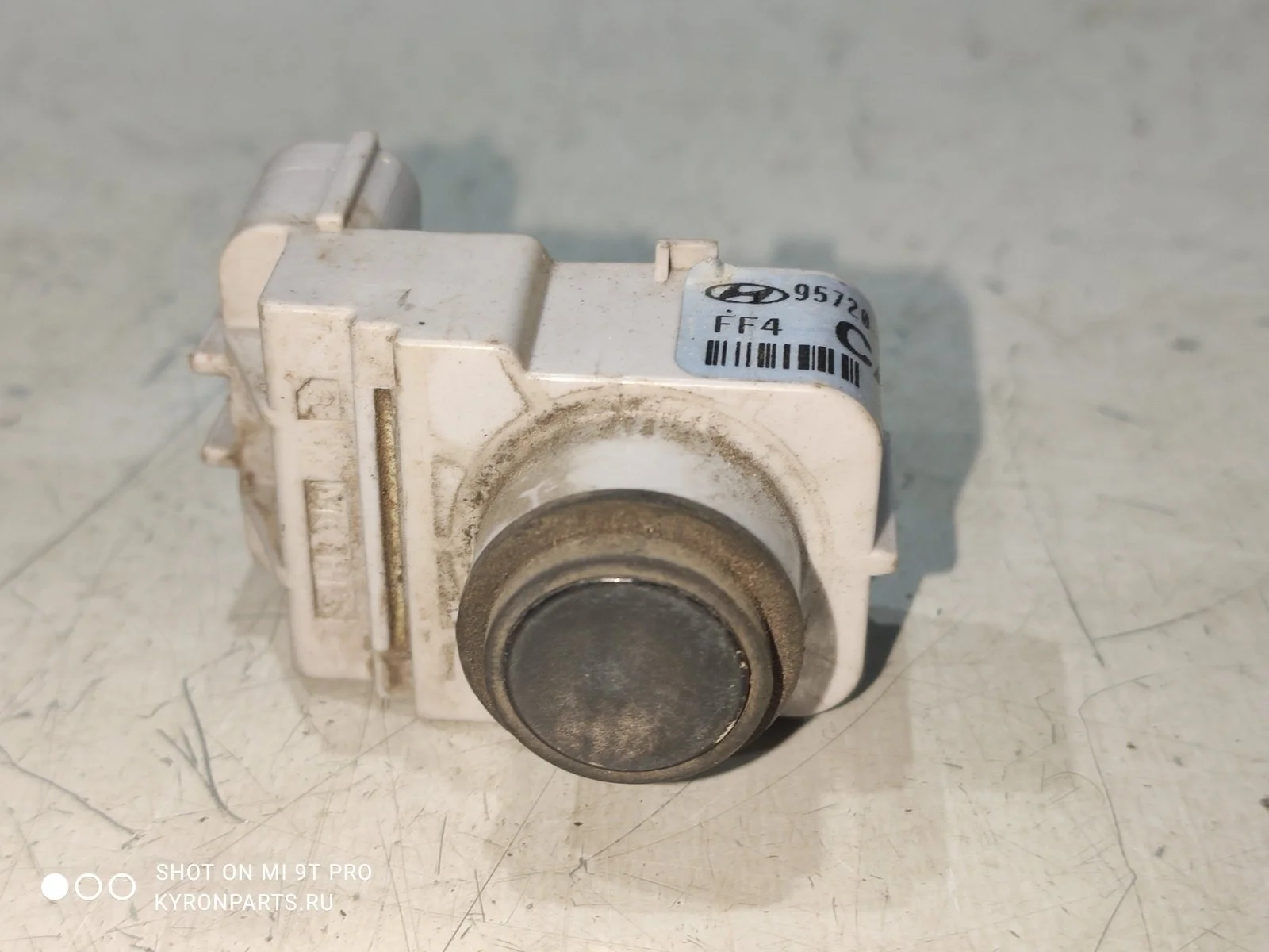 Датчик парктроника Hyundai IX35 2010 LM