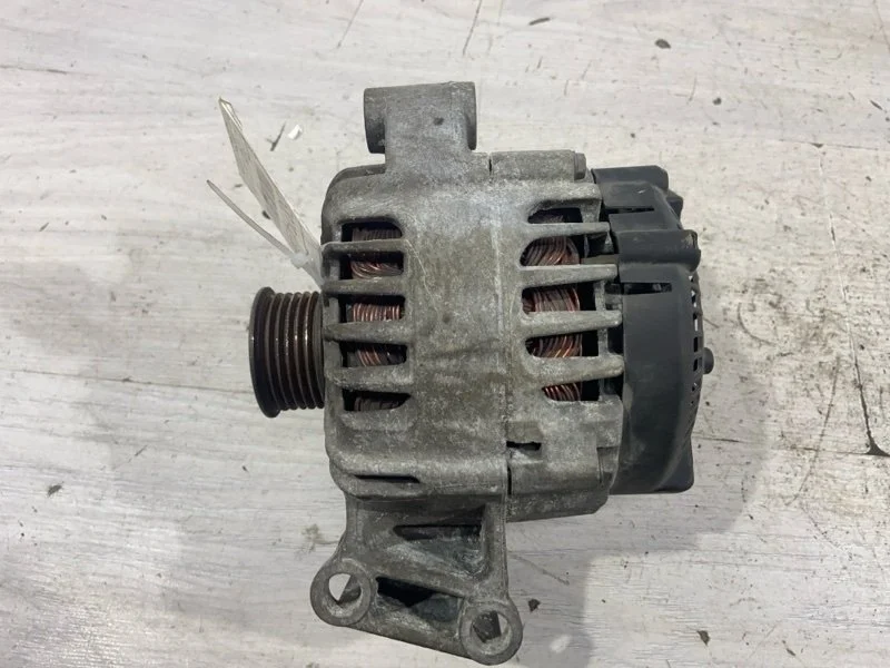Генератор Ford Fiesta (08-12) ХЭТЧБЕК 5 ДВ.