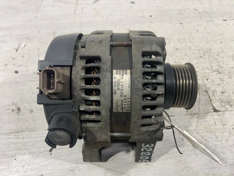 Генератор Ford Focus 2 (04-08) УНИВЕРСАЛ 2.0L