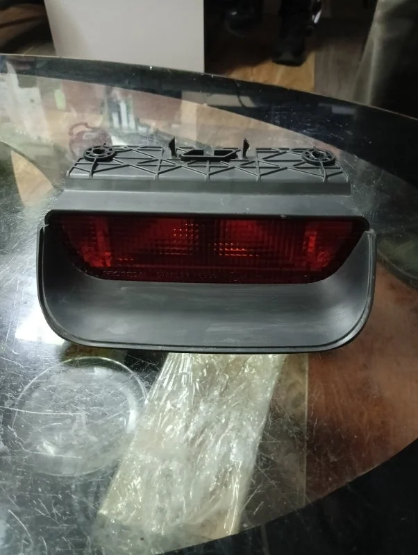 Стоп-сигнал Honda CR-V 3 2007-2012