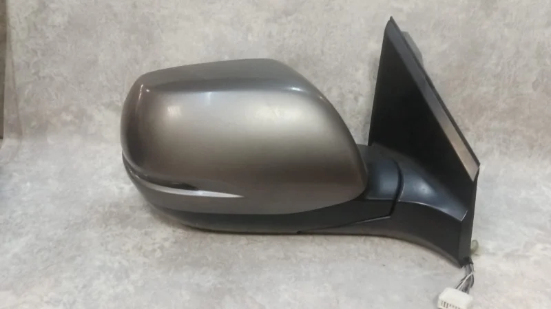 Зеркало правое Honda Cr-V RM K24Z