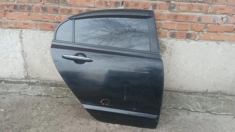 Дверь задняя правая Honda Civic 4D FD