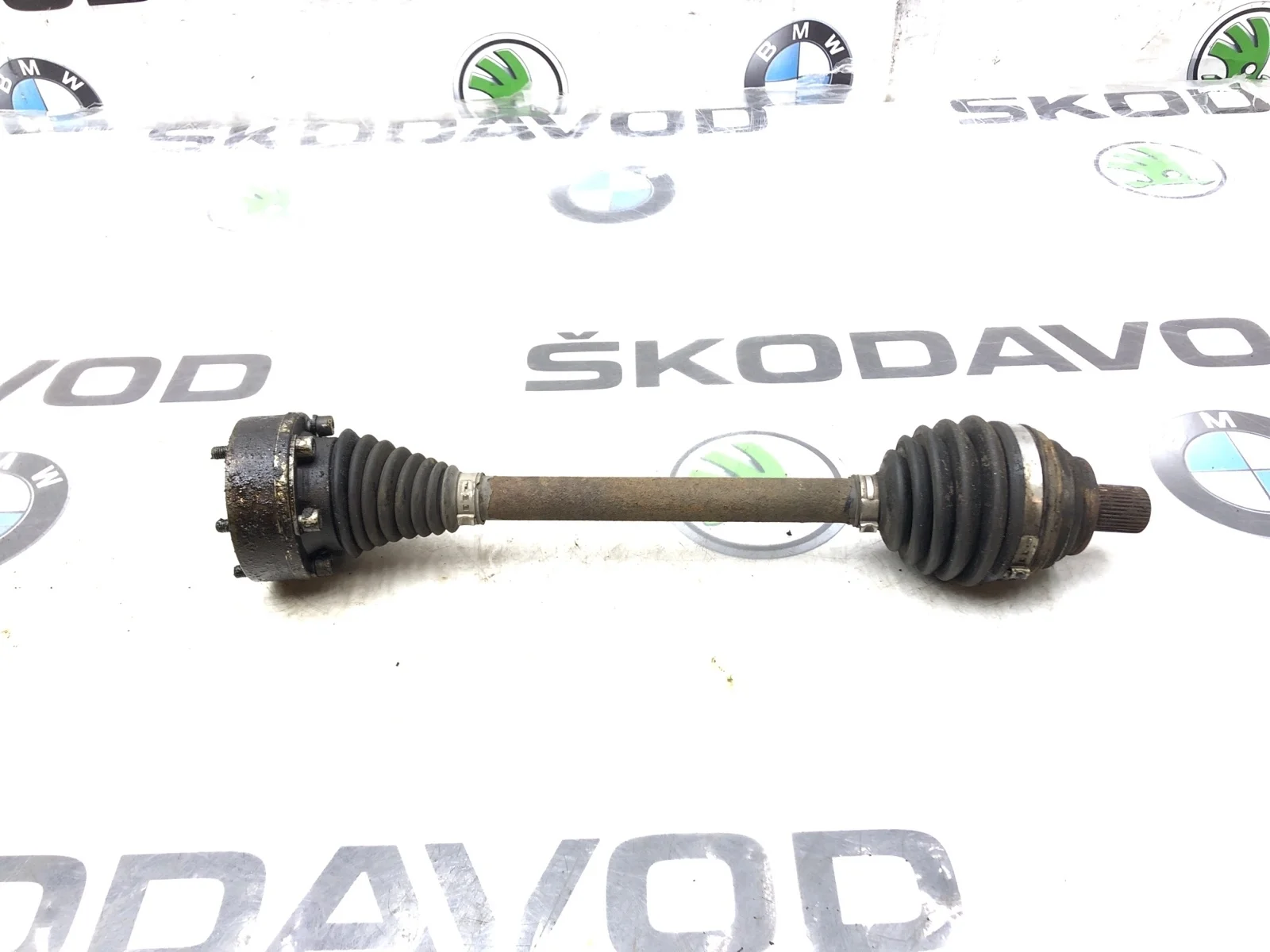 Привод МКПП Skoda Octavia 2010 1K0407271JA A5 (1Z) 1.4 CAXA, передний левый