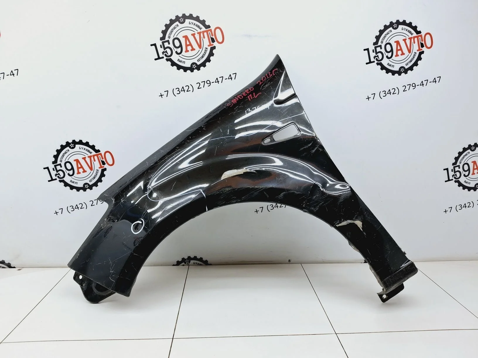 крыло Renault Sandero I 2009-2014