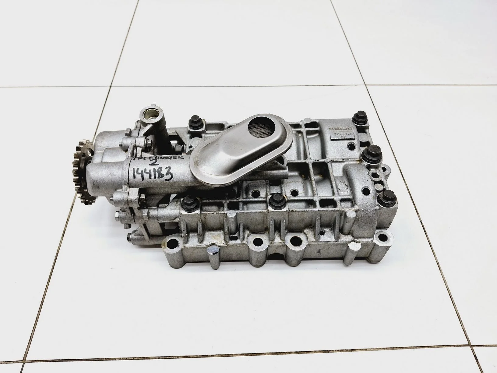 насос масляный Land Rover Freelander II 2006-2014