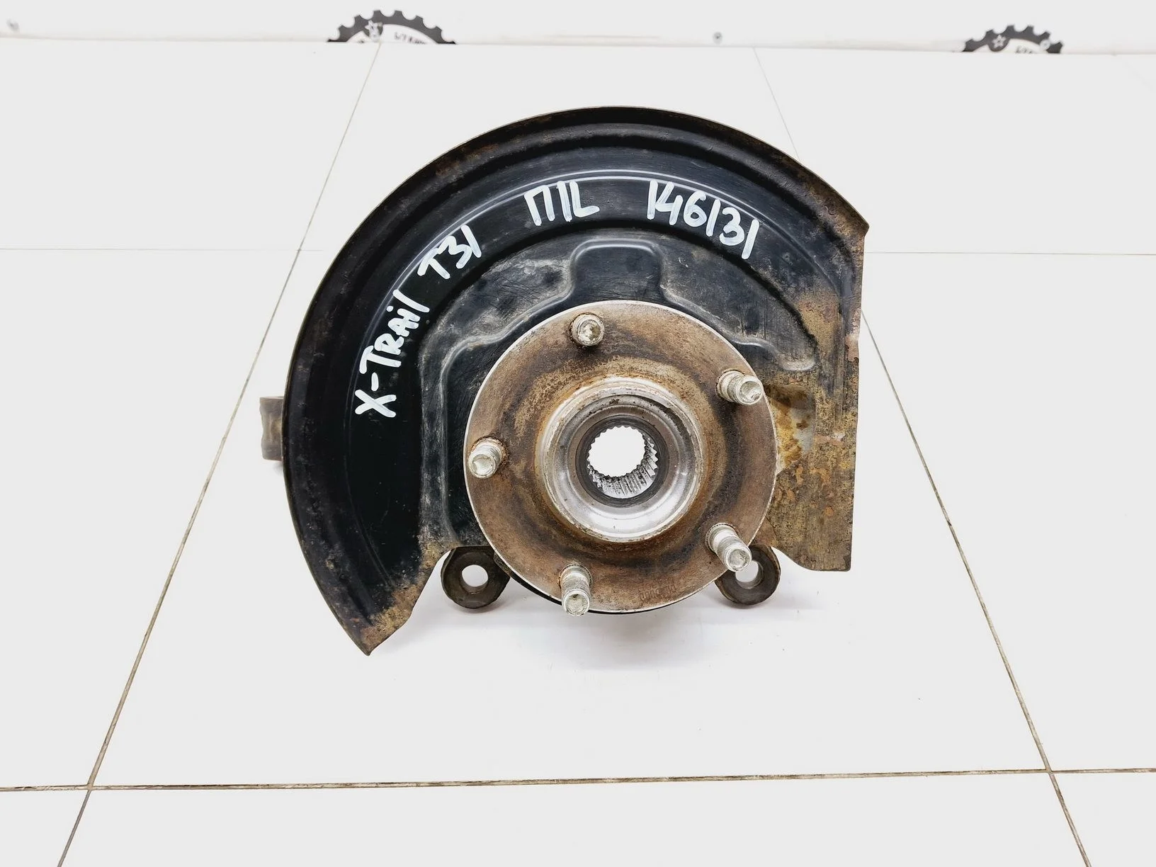 кулак поворотный Nissan X-Trail (T31) 2007-2013