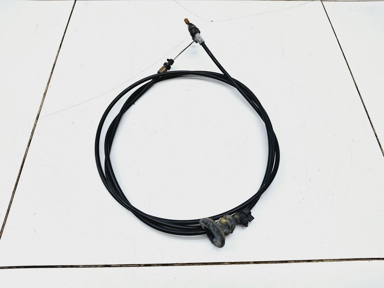 трос открывания капота Nissan X-Trail (T31) 2007-2013