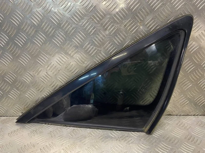 Стекло кузовное боковое левое Lexus RX 300 (2003-2008) Внедорожник
