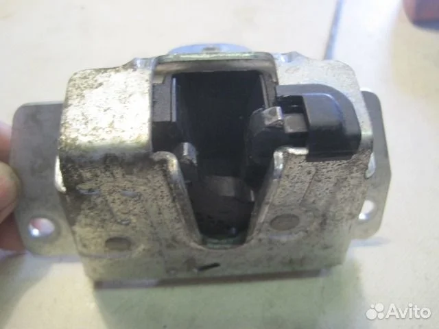Замок крышки багажника мерседес w163
