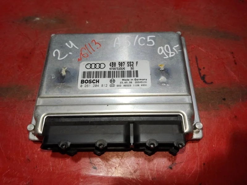 Блок управления двигателем Audi A6 C5 1998 седан