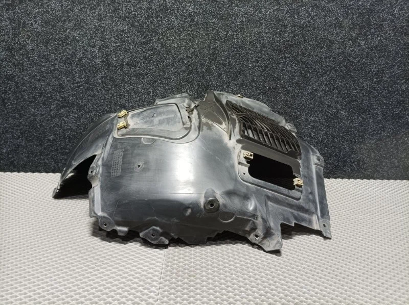 Подкрылок Bmw 5 2014 51717186727 F10 N20B20B, передний левый