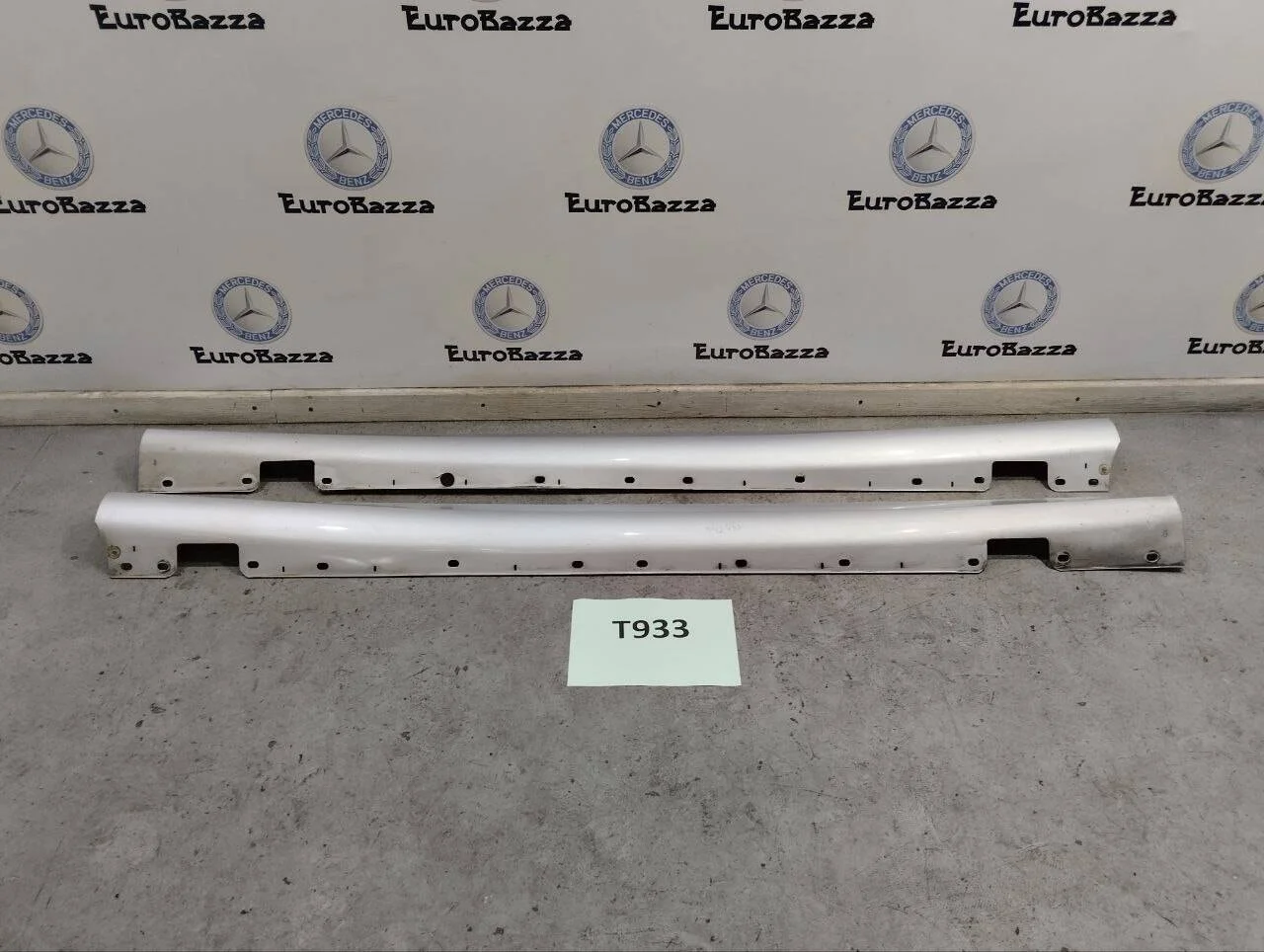 Накладка порога пластиковая Mercedes W211