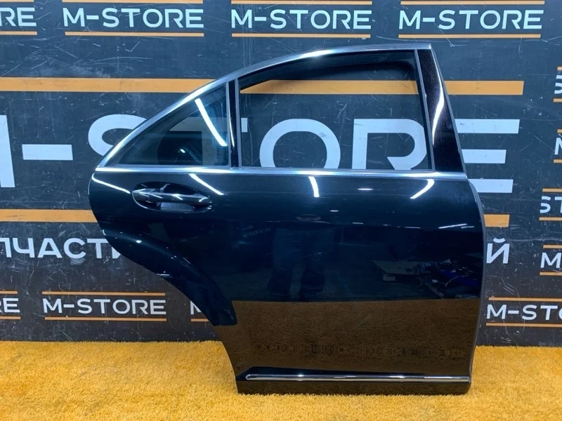 Дверь Mercedes-Benz -Class 2005 W221