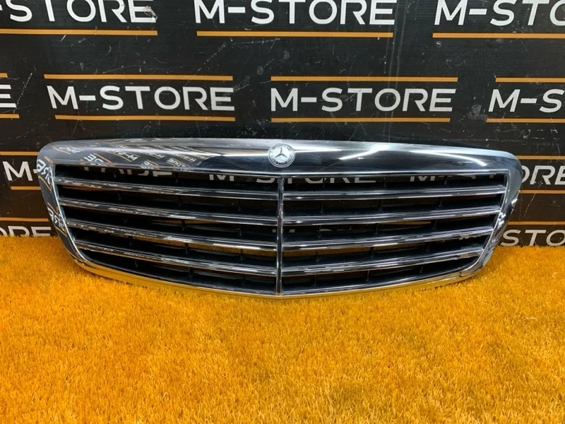 Решетка радиатора Mercedes-Benz -Class 2007 W221